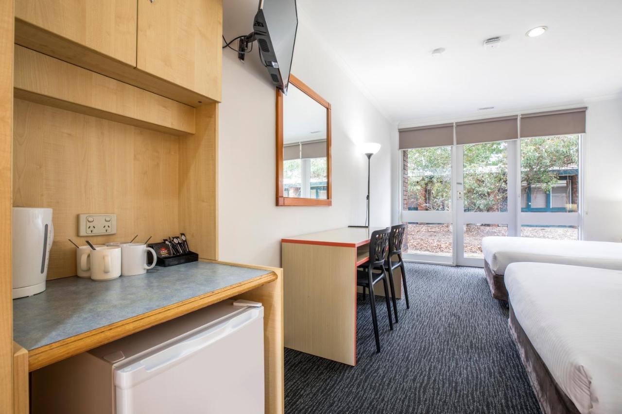 Burvale Hotel Nunawading Luaran gambar