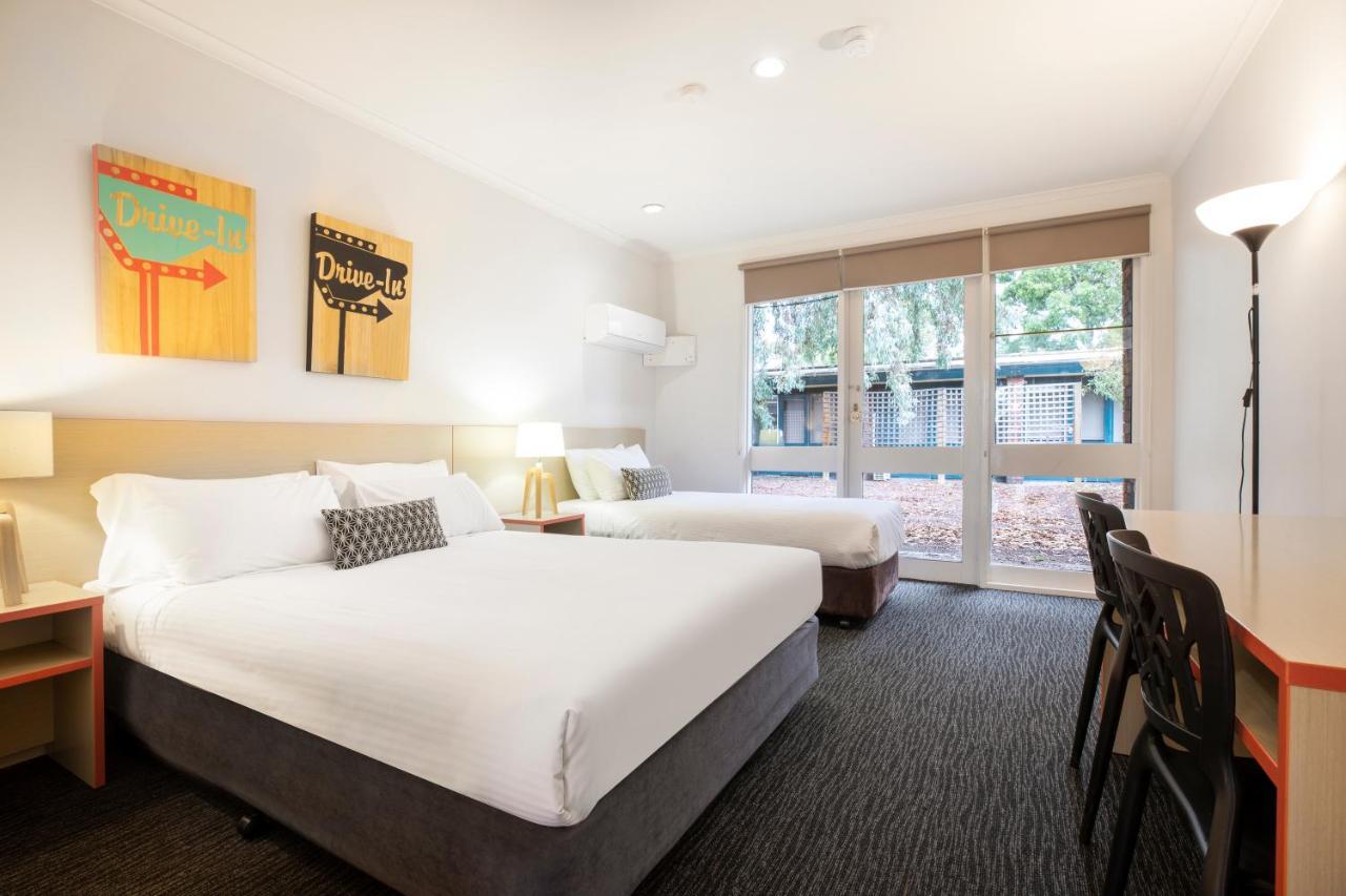 Burvale Hotel Nunawading Luaran gambar