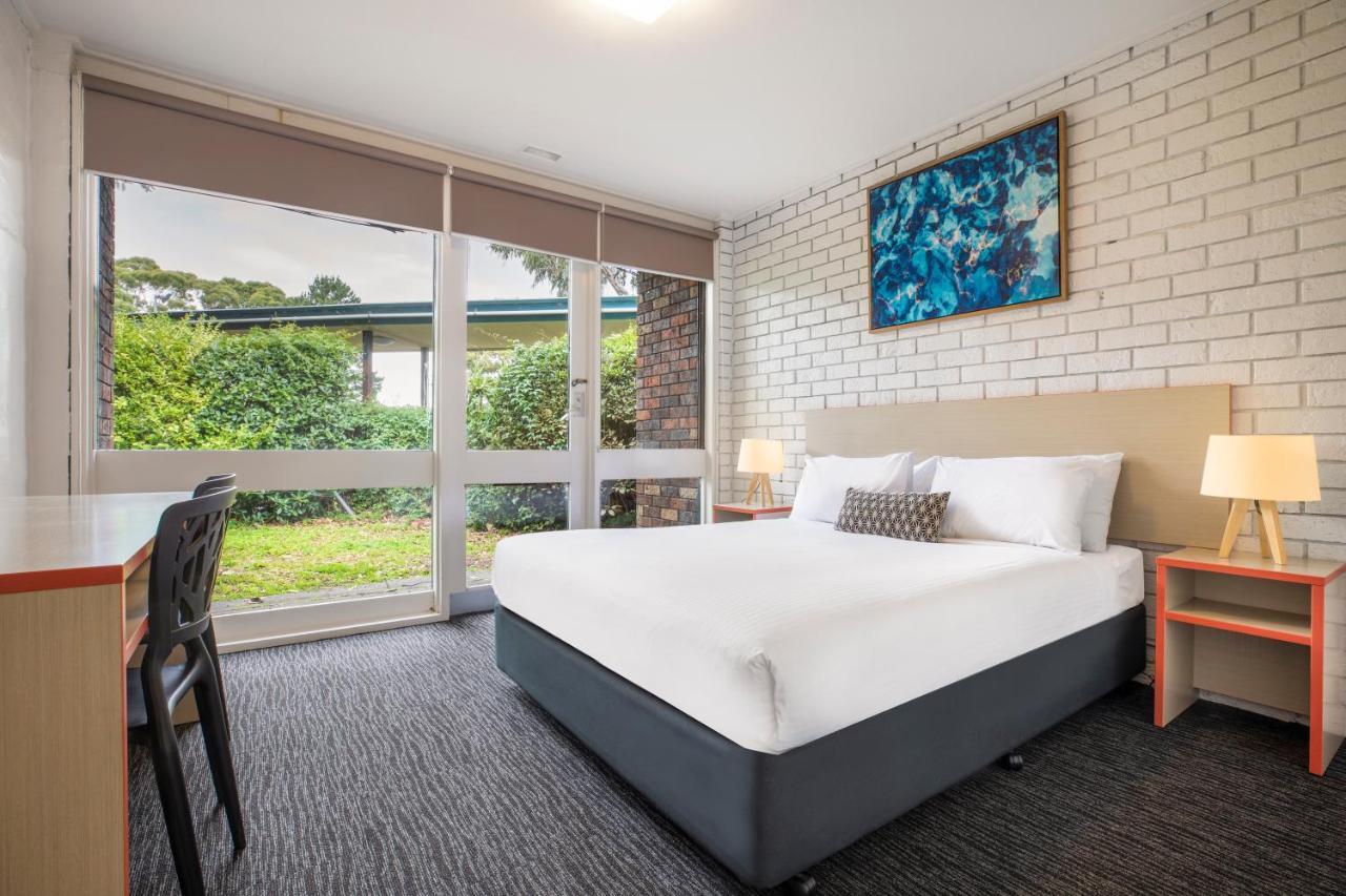 Burvale Hotel Nunawading Luaran gambar